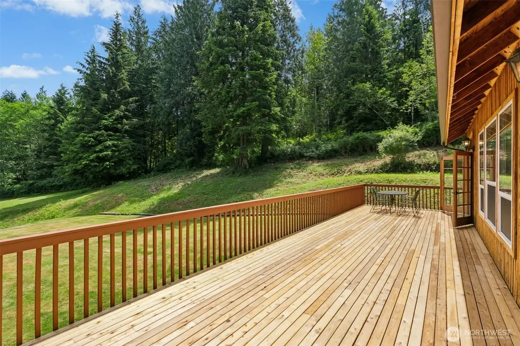 10025 333rd Avenue SE Sultan WA 98294