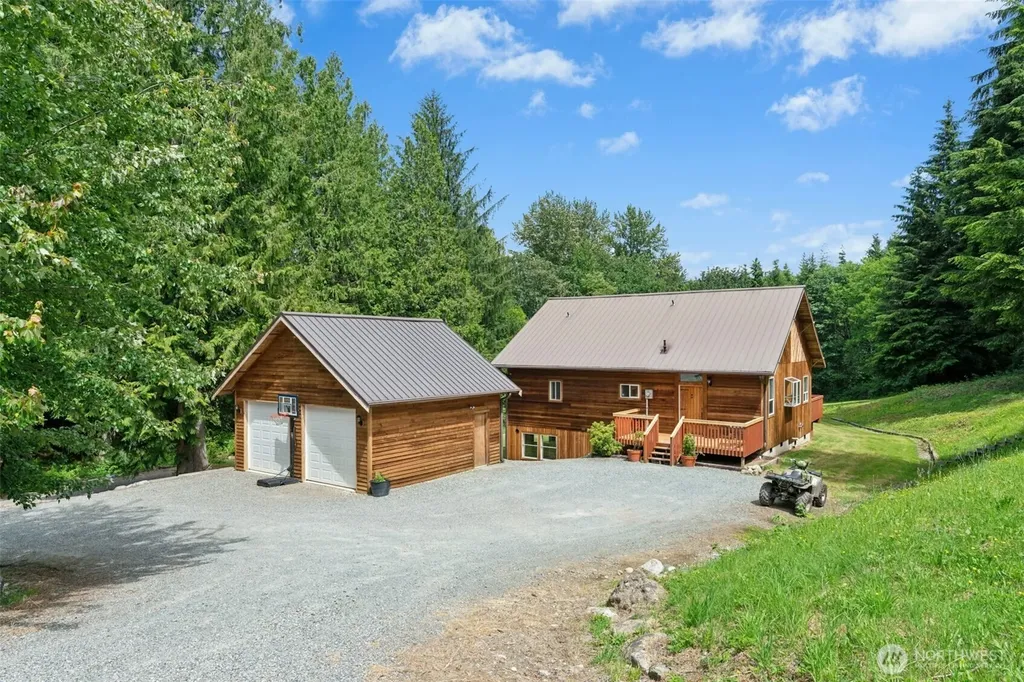 10025 333rd Avenue SE Sultan WA 98294