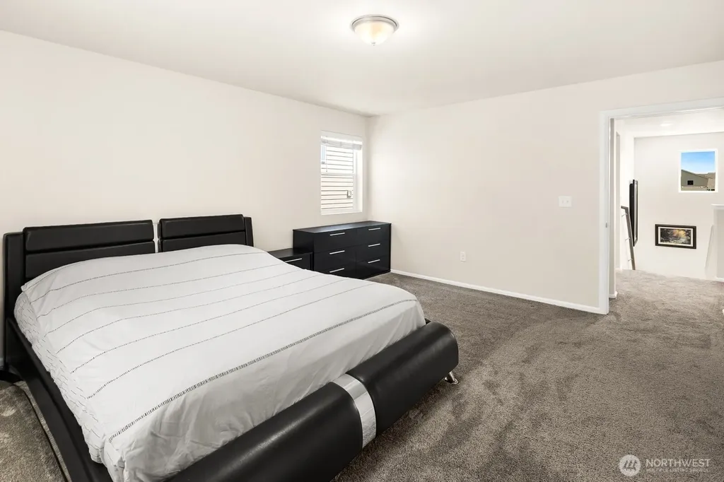 8109 285 Place NW Stanwood WA 98292