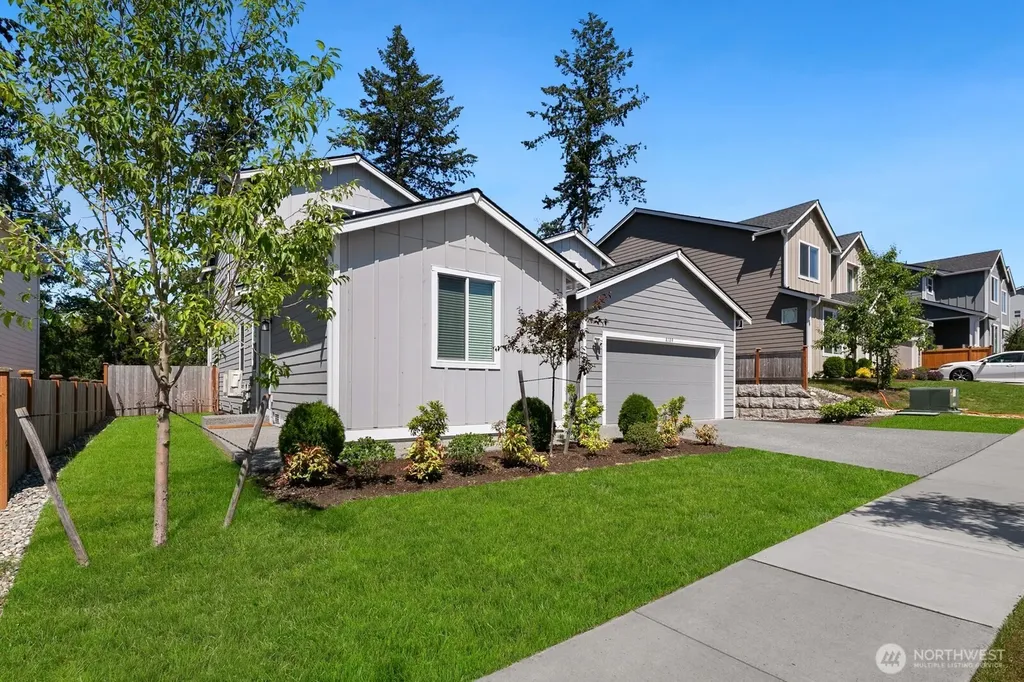 8109 285 Place NW Stanwood WA 98292