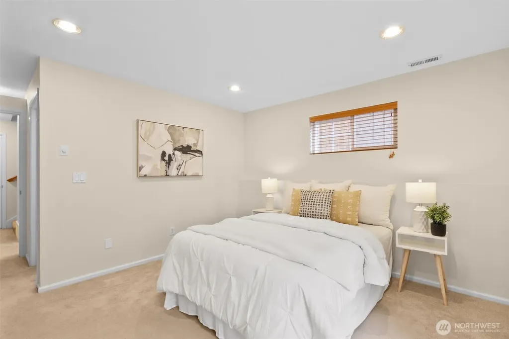 2511 Minor Avenue E Seattle WA 98102