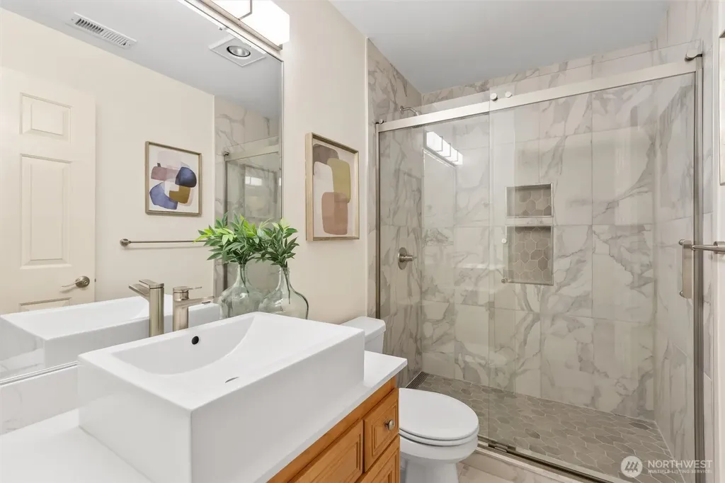 2511 Minor Avenue E Seattle WA 98102