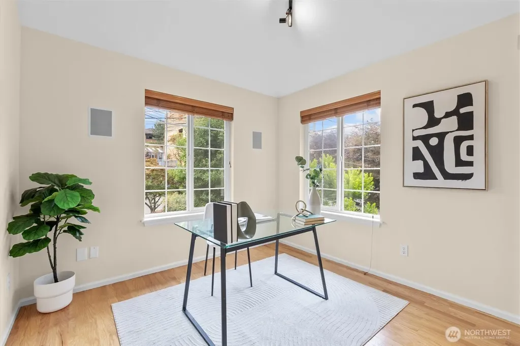 2511 Minor Avenue E Seattle WA 98102