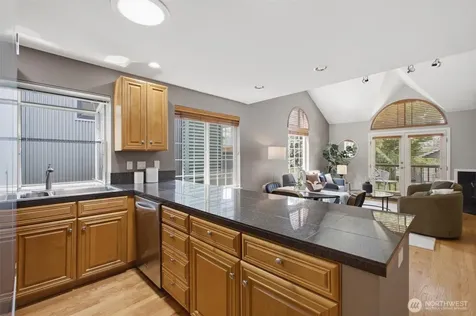 2511 Minor Avenue E Seattle WA 98102