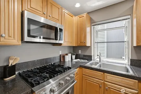 2511 Minor Avenue E Seattle WA 98102