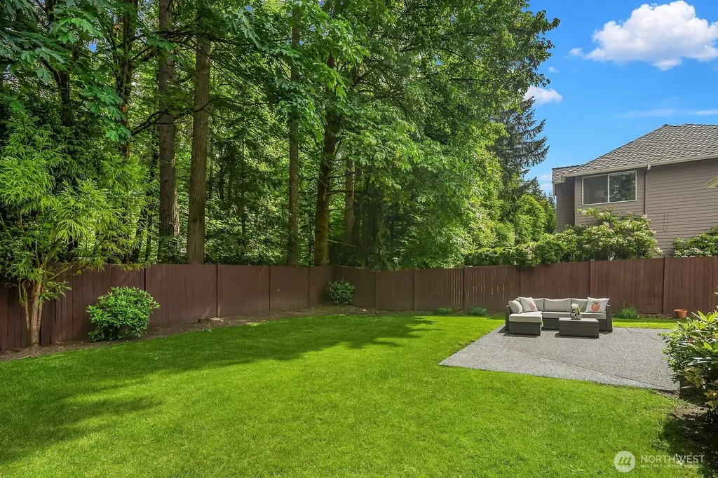 4020 262nd Place SE Sammamish WA 98029