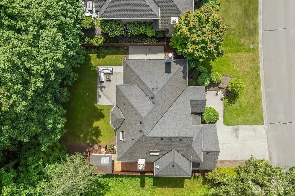 4020 262nd Place SE Sammamish WA 98029