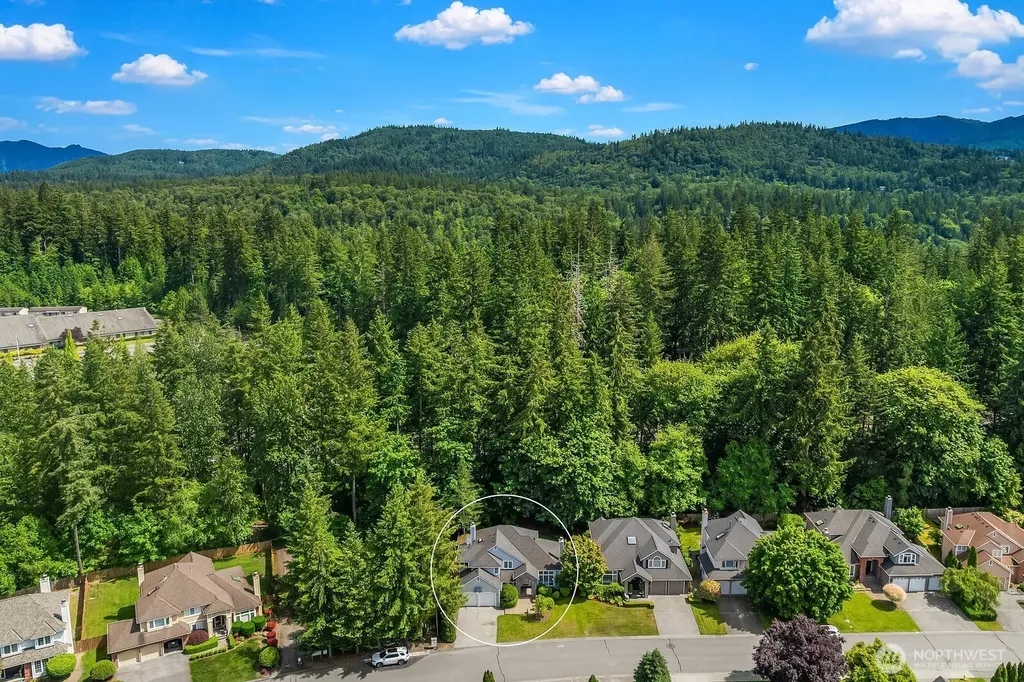 4020 262nd Place SE Sammamish WA 98029