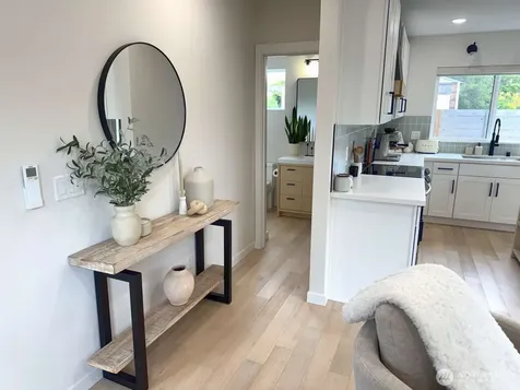 8449 18th Avenue SW Seattle WA 98106