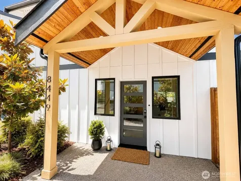 8449 18th Avenue SW Seattle WA 98106