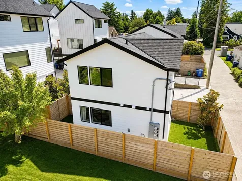 8449 18th Avenue SW Seattle WA 98106