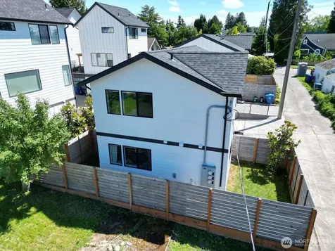 8449 18th Avenue SW Seattle WA 98106
