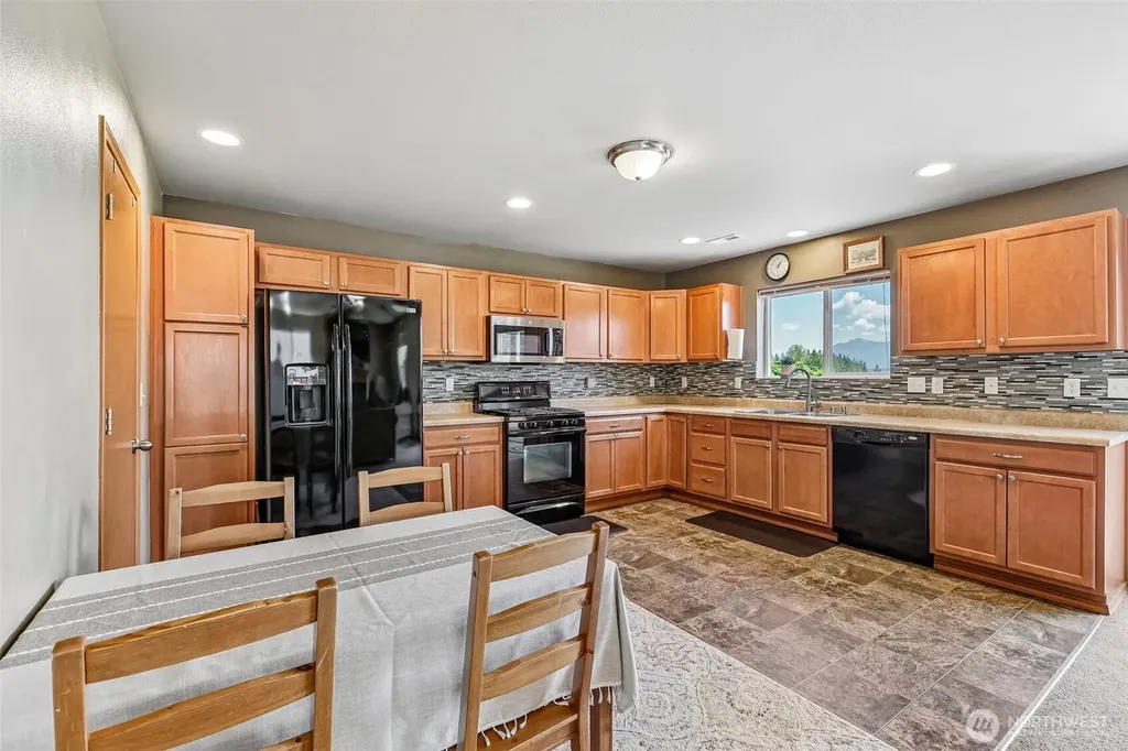 2107 119th Avenue SE Lake Stevens WA 98258