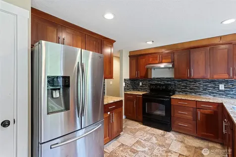 13026 103rd Place NE Kirkland WA 98034