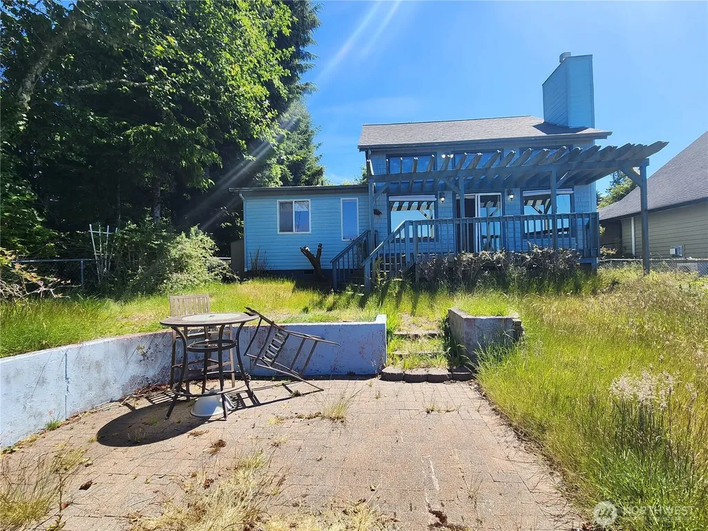 237 Duck Lake Drive NE Ocean Shores WA 98569