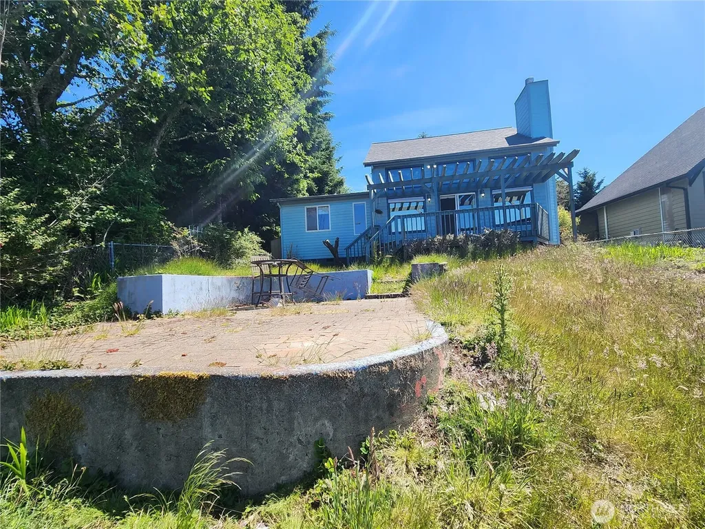 237 Duck Lake Drive NE Ocean Shores WA 98569