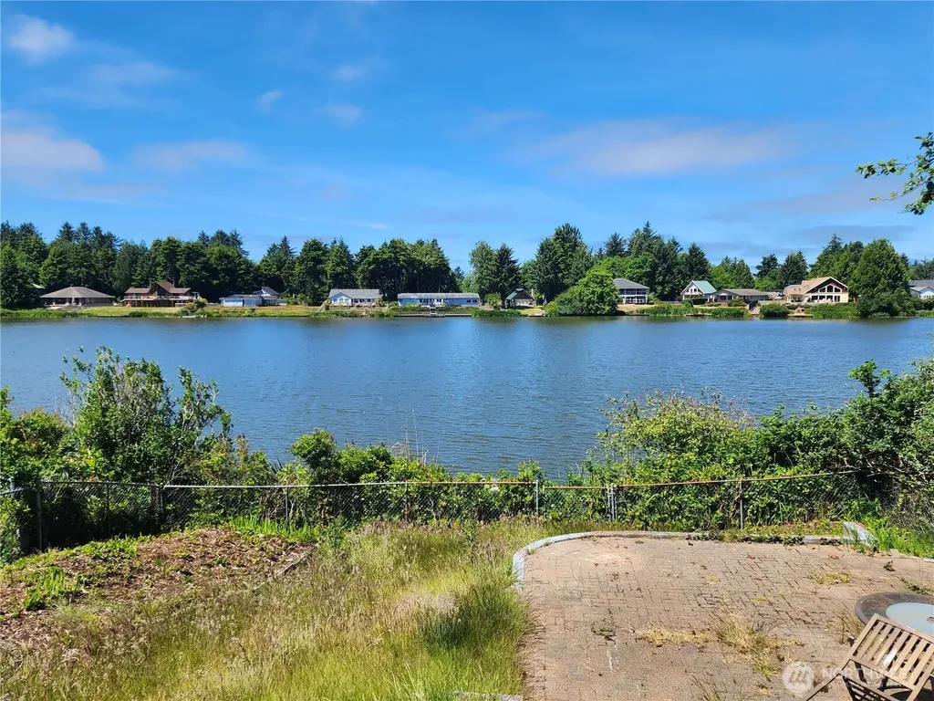 237 Duck Lake Drive NE Ocean Shores WA 98569