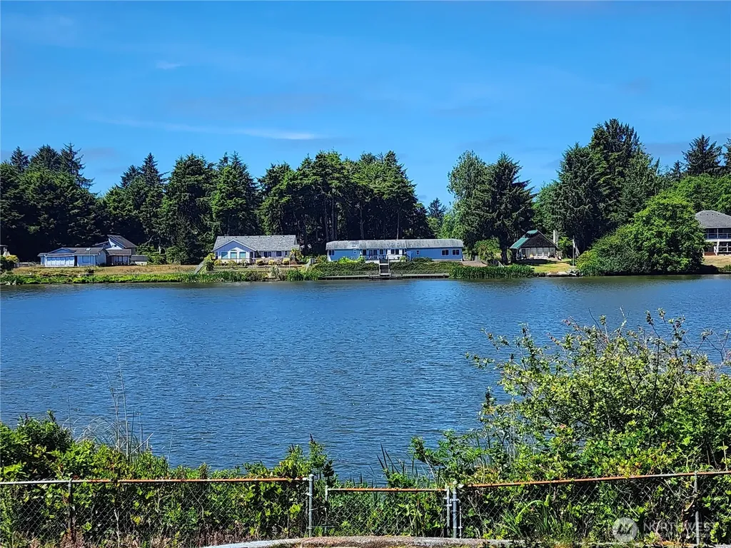 237 Duck Lake Drive NE Ocean Shores WA 98569