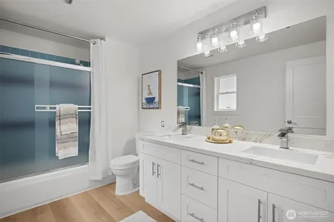 8803 15th Avenue NE Seattle WA 98115