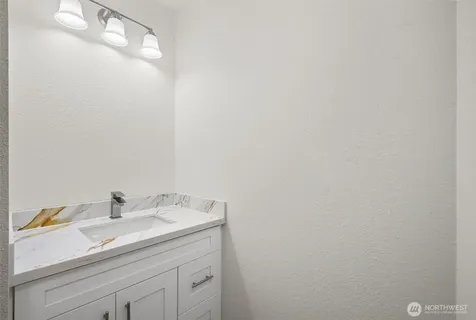8803 15th Avenue NE Seattle WA 98115