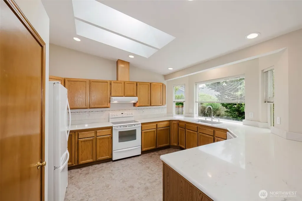 6003 60th Loop SE Lacey WA 98513
