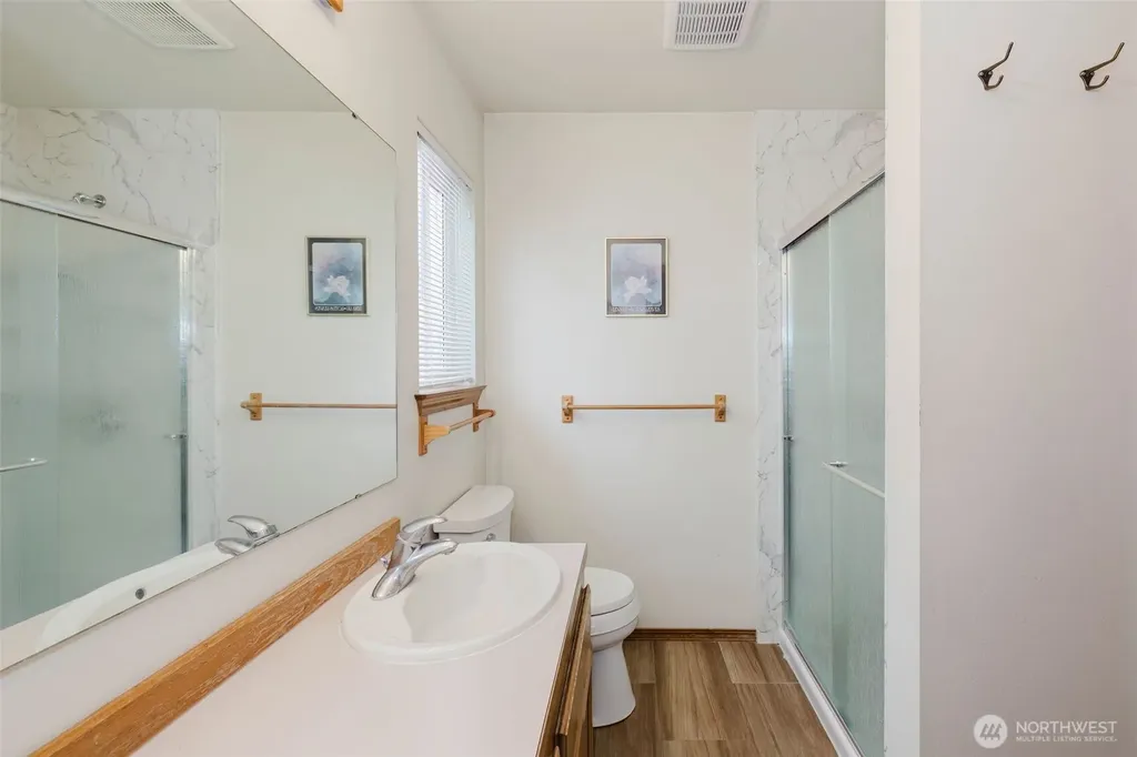 6003 60th Loop SE Lacey WA 98513