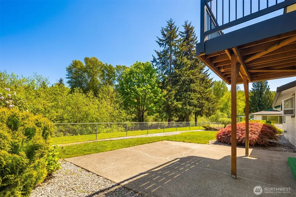 1816 Riverview Drive NE Auburn WA 98002