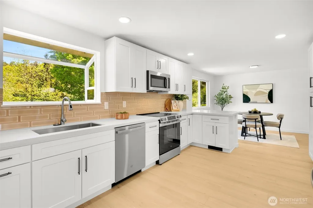 1816 Riverview Drive NE Auburn WA 98002