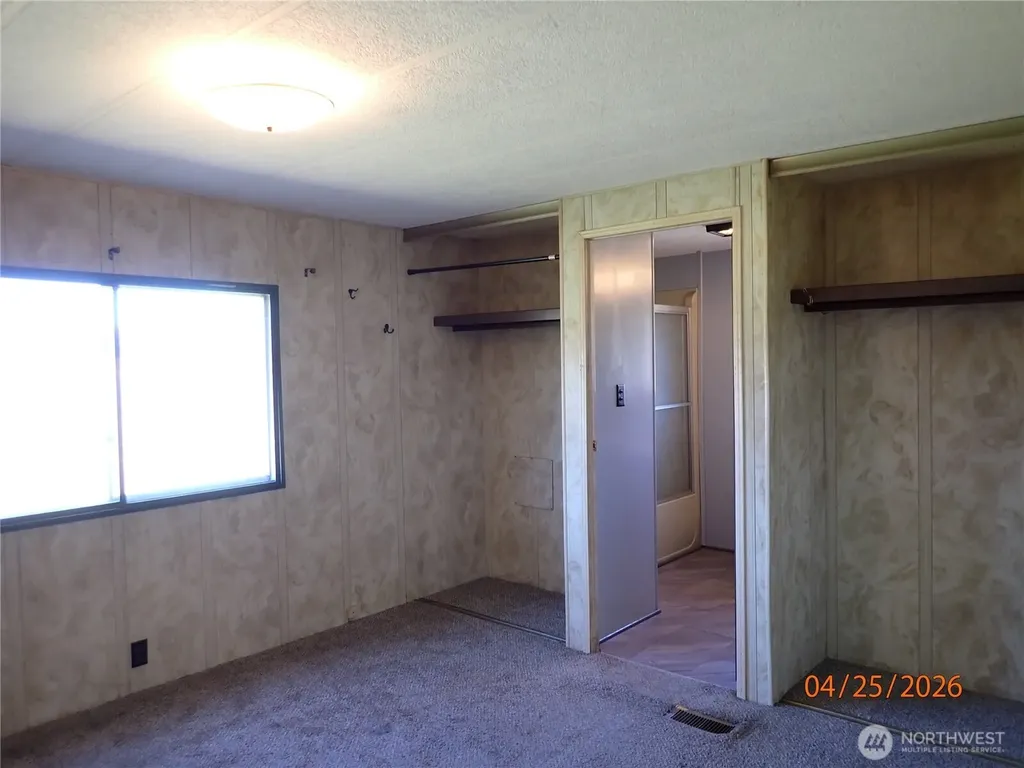 9217 183rd Avenue SW Rochester WA 98579