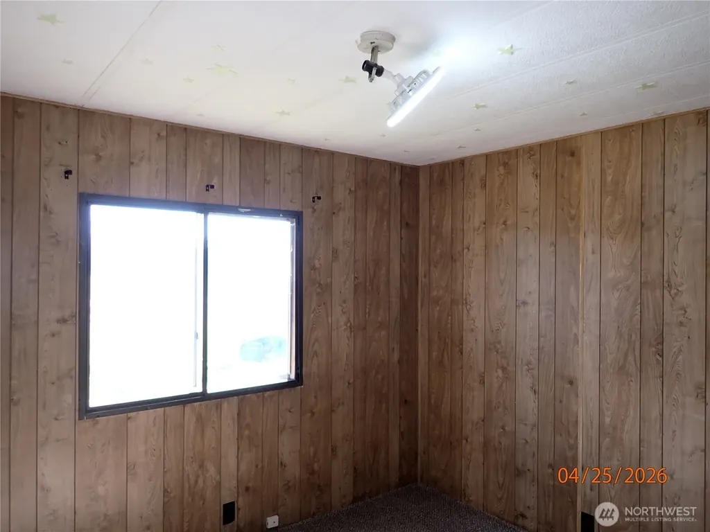 9217 183rd Avenue SW Rochester WA 98579