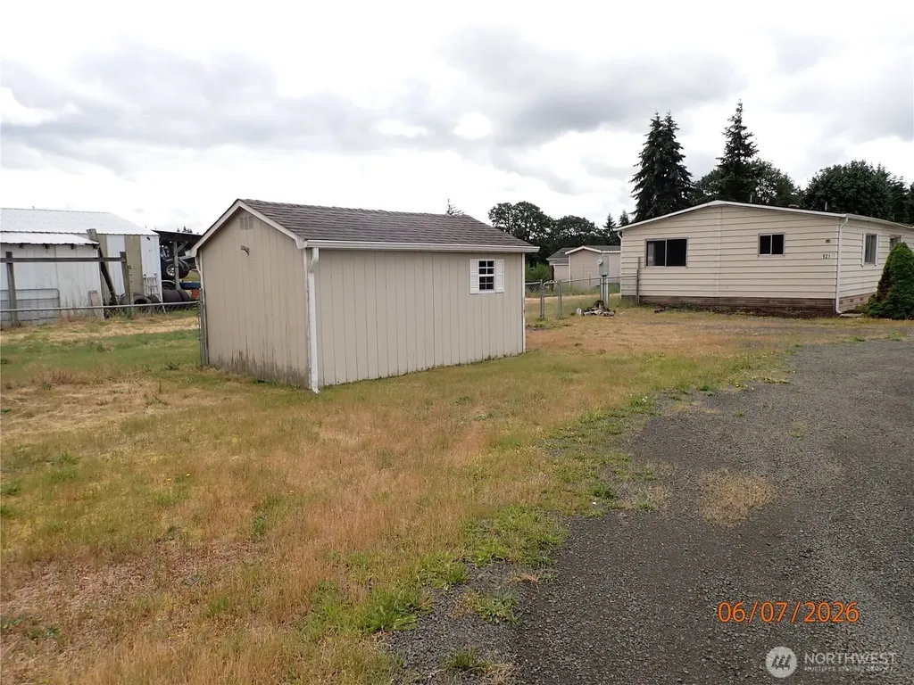 9217 183rd Avenue SW Rochester WA 98579