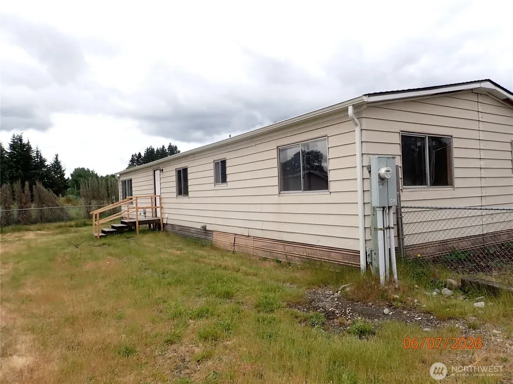 9217 183rd Avenue SW Rochester WA 98579