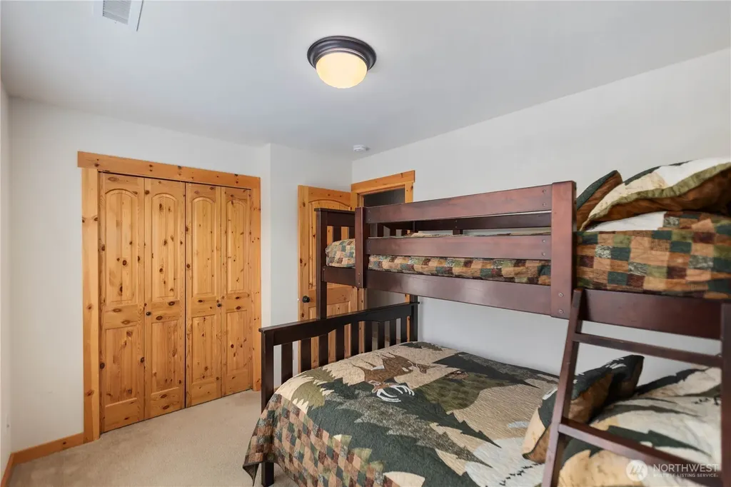 31 Keystone Lane Ronald WA 98940