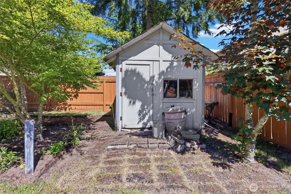5743 39th Avenue SE Lacey WA 98503