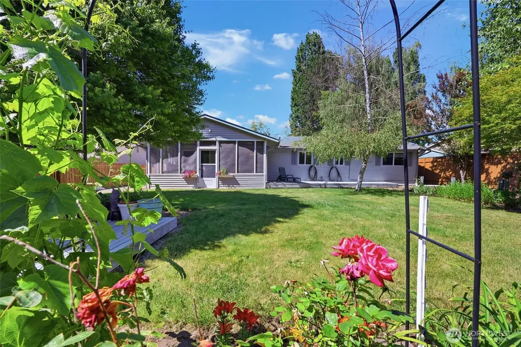 5743 39th Avenue SE Lacey WA 98503