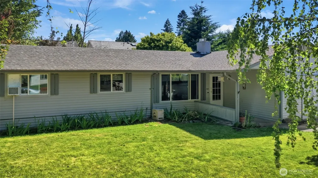 5743 39th Avenue SE Lacey WA 98503