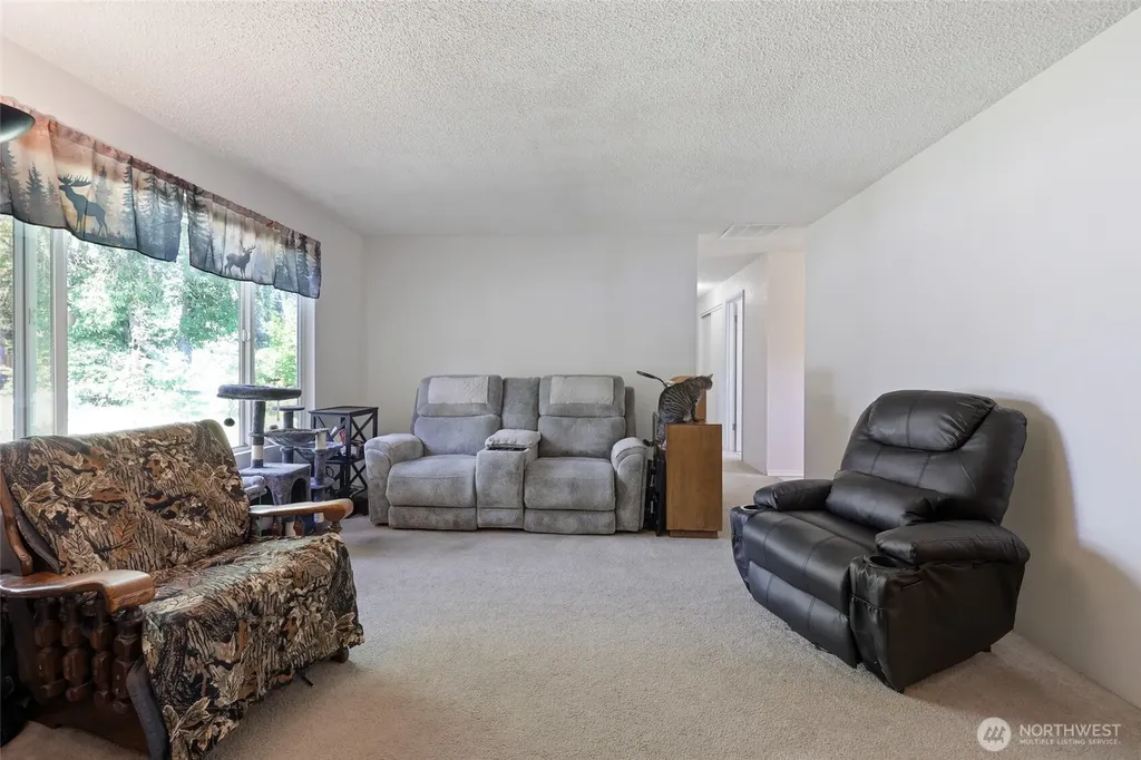 5743 39th Avenue SE Lacey WA 98503
