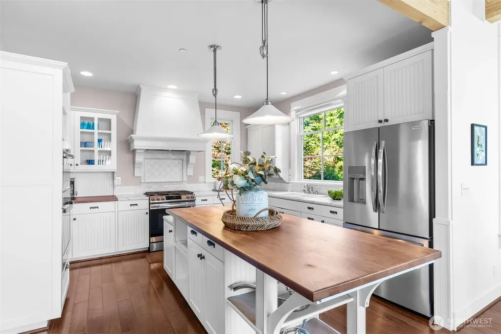 9415 Key Peninsula Highway SW Longbranch WA 98351