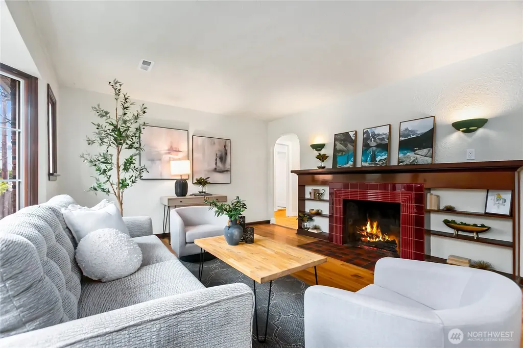 860 S 48th Tacoma WA 98408