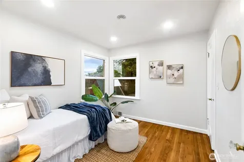860 S 48th Tacoma WA 98408
