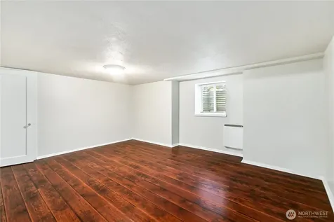 860 S 48th Tacoma WA 98408