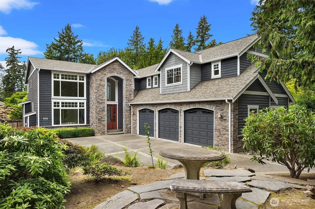 8703 191st Place SW Edmonds WA 98026