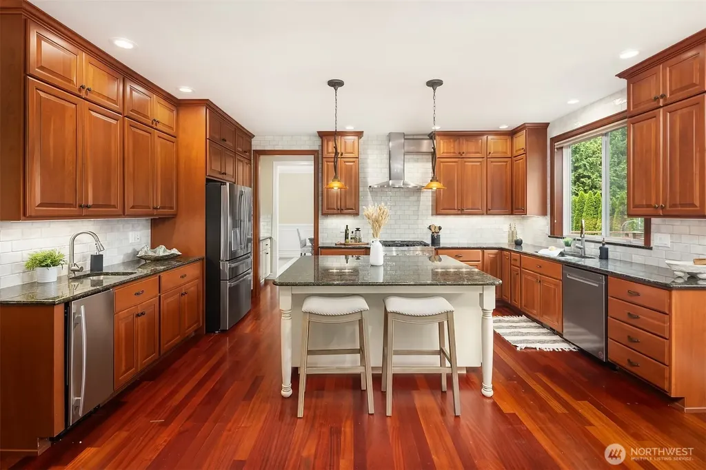 8703 191st Place SW Edmonds WA 98026