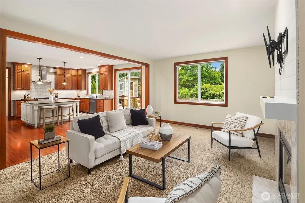8703 191st Place SW Edmonds WA 98026