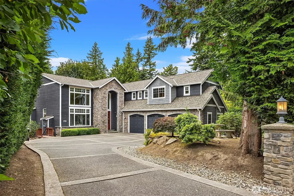 8703 191st Place SW Edmonds WA 98026