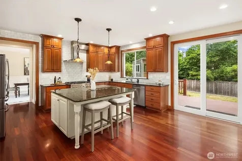 8703 191st Place SW Edmonds WA 98026