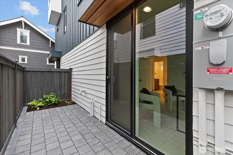 1760 NW 60th Street Seattle WA 98107