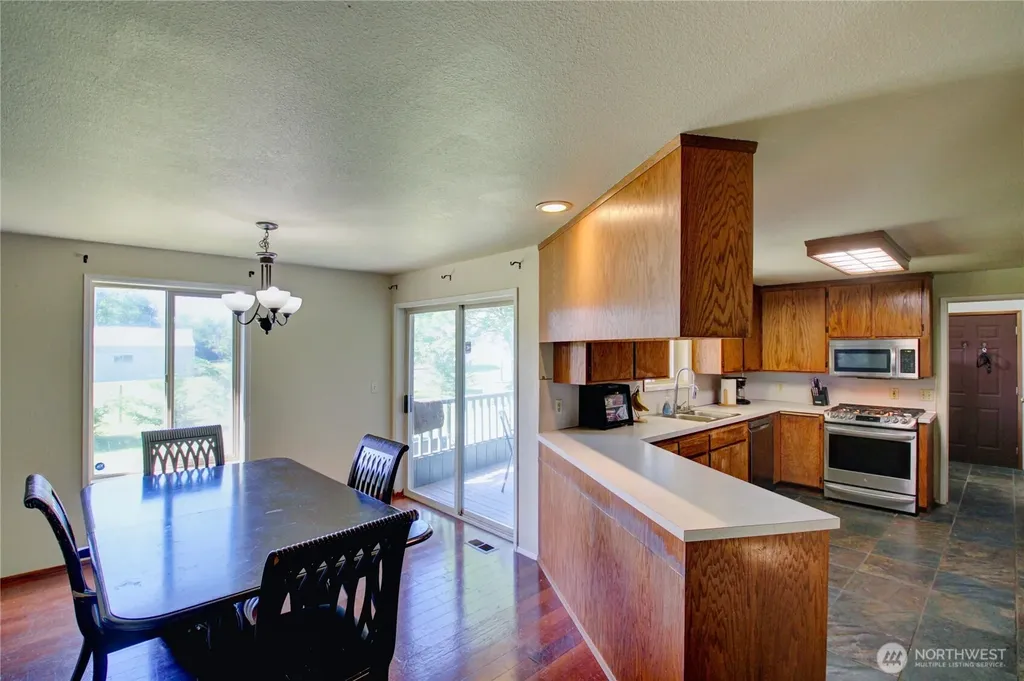 3046 Old Highway 99 North Road Burlington WA 98233