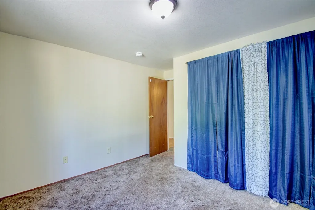3046 Old Highway 99 North Road Burlington WA 98233