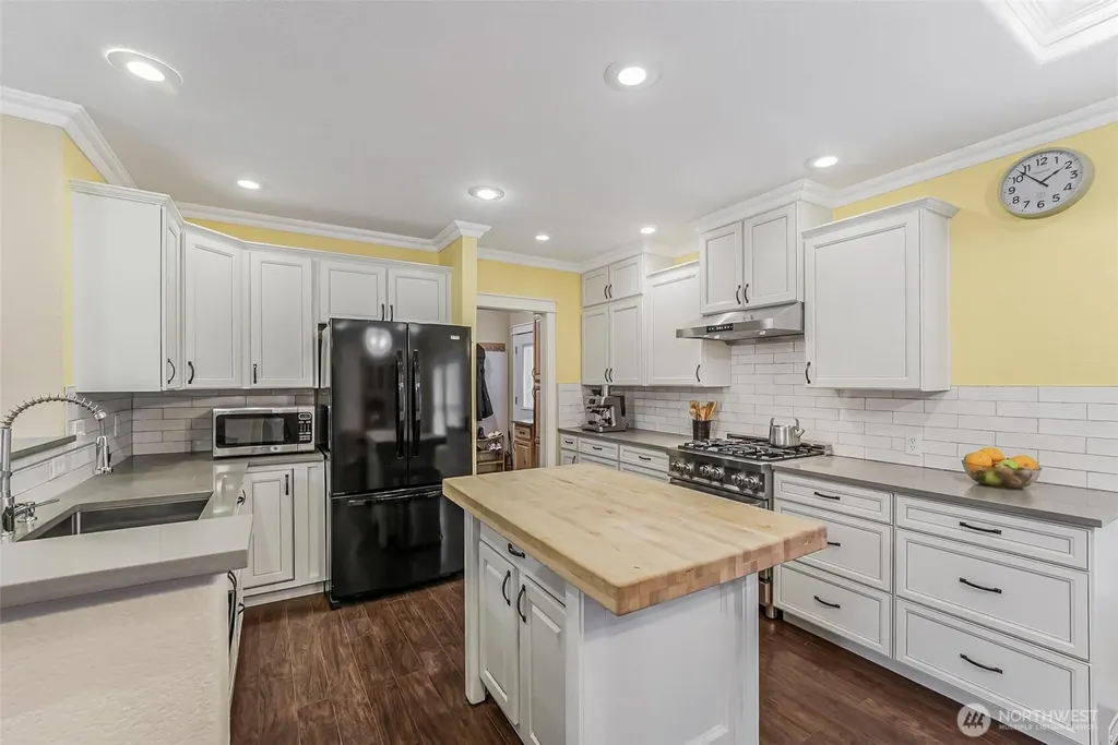 13217 145th Avenue Ct E Orting WA 98360
